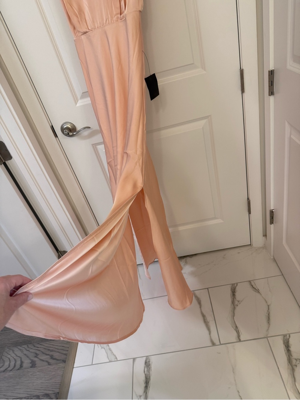 Lulus Satin Peach Maxi Dress High Neck Sleeveless Size XS NWT - Picture 5 of 10